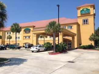 Plus de détails pour 957 Cedar Lake Rd, Biloxi, MS - Services hôteliers à vendre