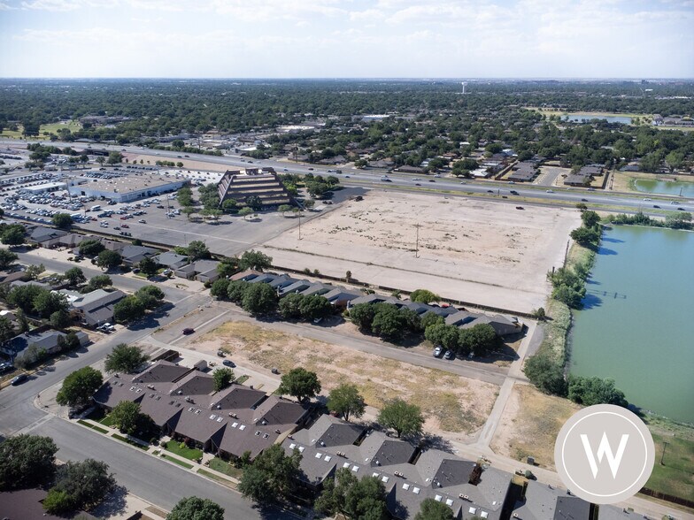 3201 S Loop 289 - Lot #4, Lubbock, TX à vendre - Photo du bâtiment - Image 2 de 7