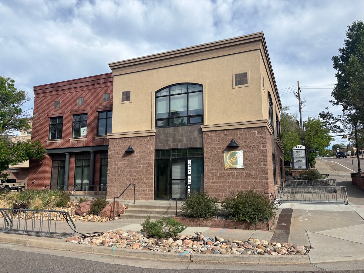 722 Washington Ave, Golden, CO 80401 - Unit C 1,2,3 - - Interior Photo - Image 2 of 3