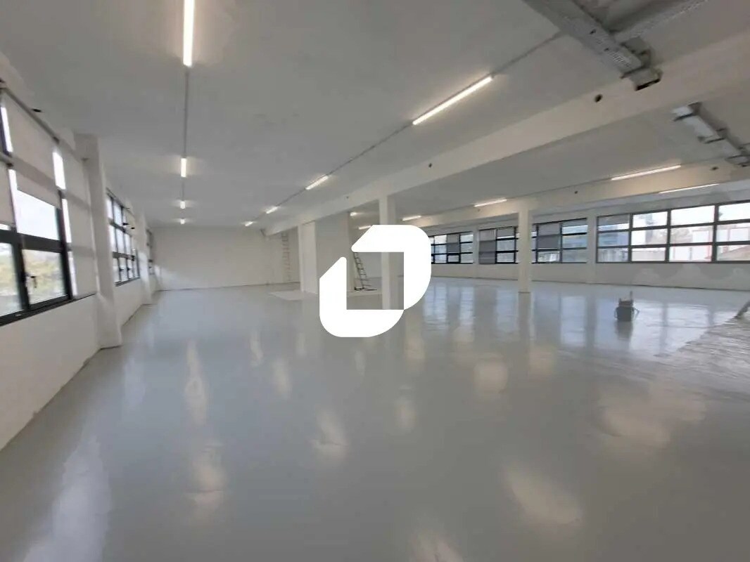 Flex in Bagnolet for lease Interior Photo- Image 1 of 9