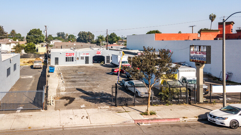 1209 E Rosecrans Ave, Compton, CA for sale - Primary Photo - Image 1 of 1