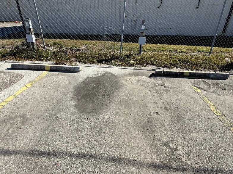 4018 11th Avenue, Tampa, FL à louer - Photo du bâtiment - Image 3 de 5