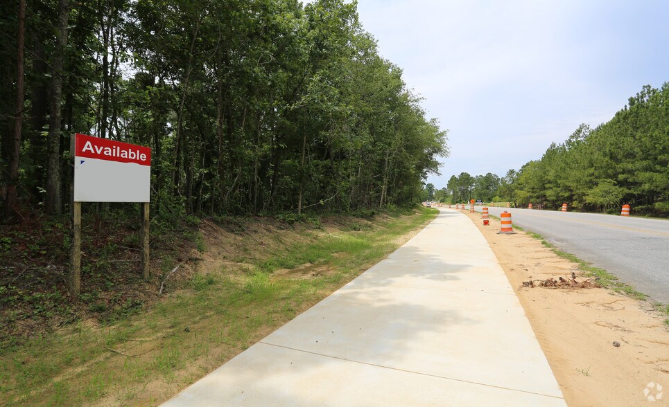 David H McLeod Boulevard, Florence, SC for sale - Building Photo - Image 2 of 10