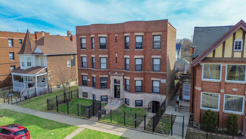 7131-7133 S Harvard Ave, Chicago, IL à vendre - Photo du bâtiment - Image 1 de 5