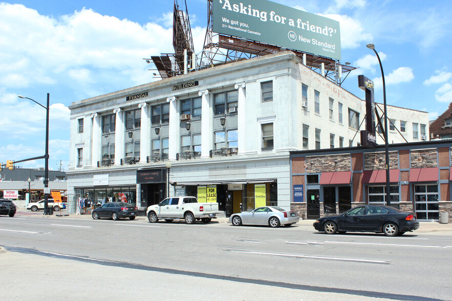 22742-22754 Woodward Ave, Ferndale, MI à louer - Photo du bâtiment - Image 2 de 3