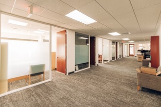 111 SW Columbia St, Portland, OR for lease Interior Photo- Image 2 of 4