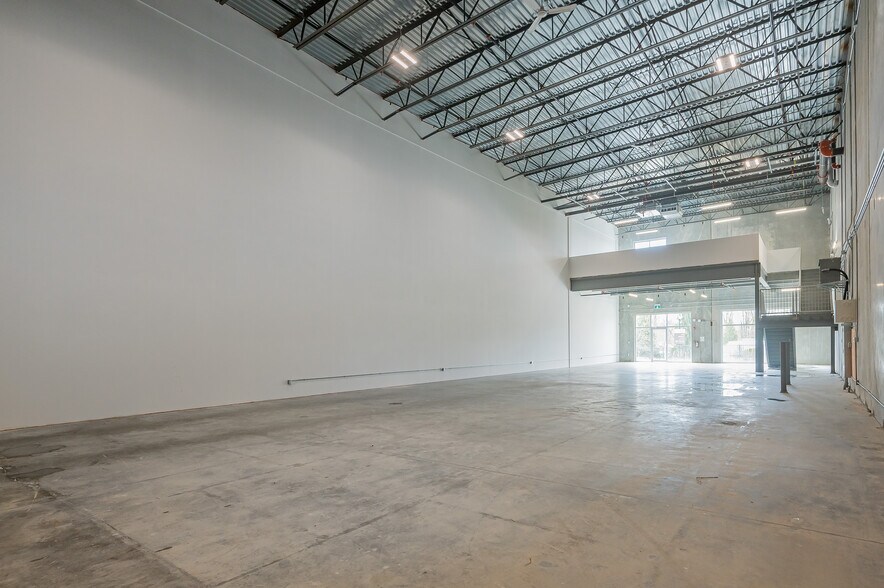 19929 84 Av, Langley, BC for lease - Building Photo - Image 3 of 8