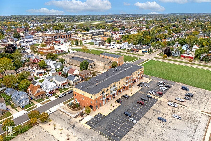 1923 63rd St, Kenosha, WI for sale - Building Photo - Image 3 of 10