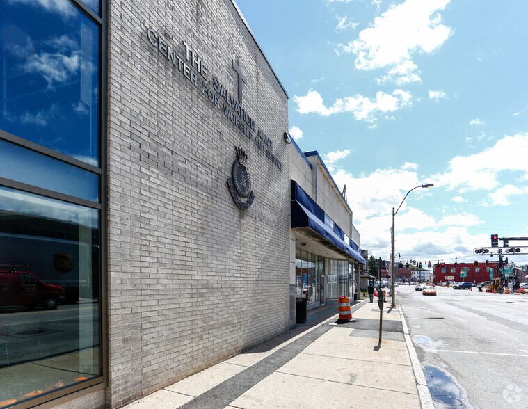 17-19 Concord St, Framingham, MA for lease - Building Photo - Image 2 of 8