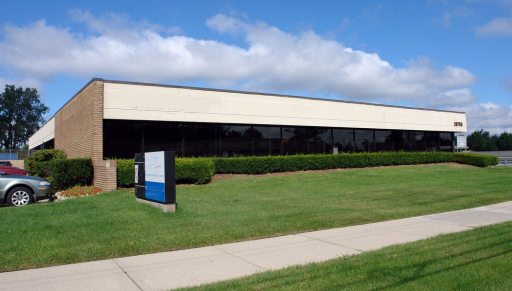 28755 Schoenherr Rd, Warren, MI for lease Building Photo- Image 1 of 2