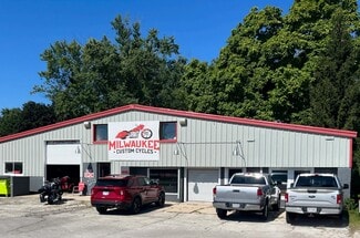 Plus de détails pour 1800 St Paul Ave, Waukesha, WI - Commerce de détail à vendre