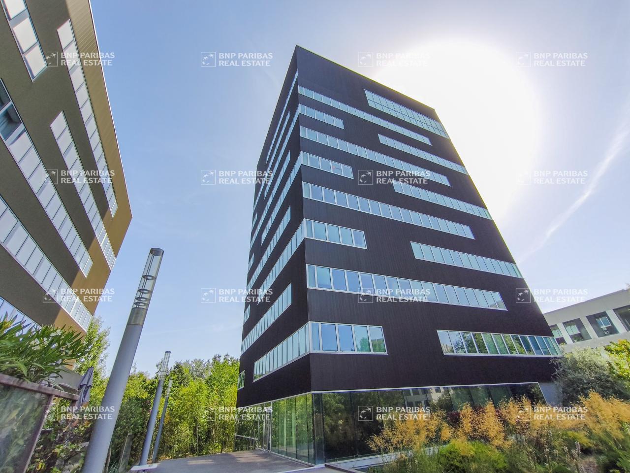 Office in Saint-Jacques-de-la-Lande for sale Building Photo- Image 1 of 10