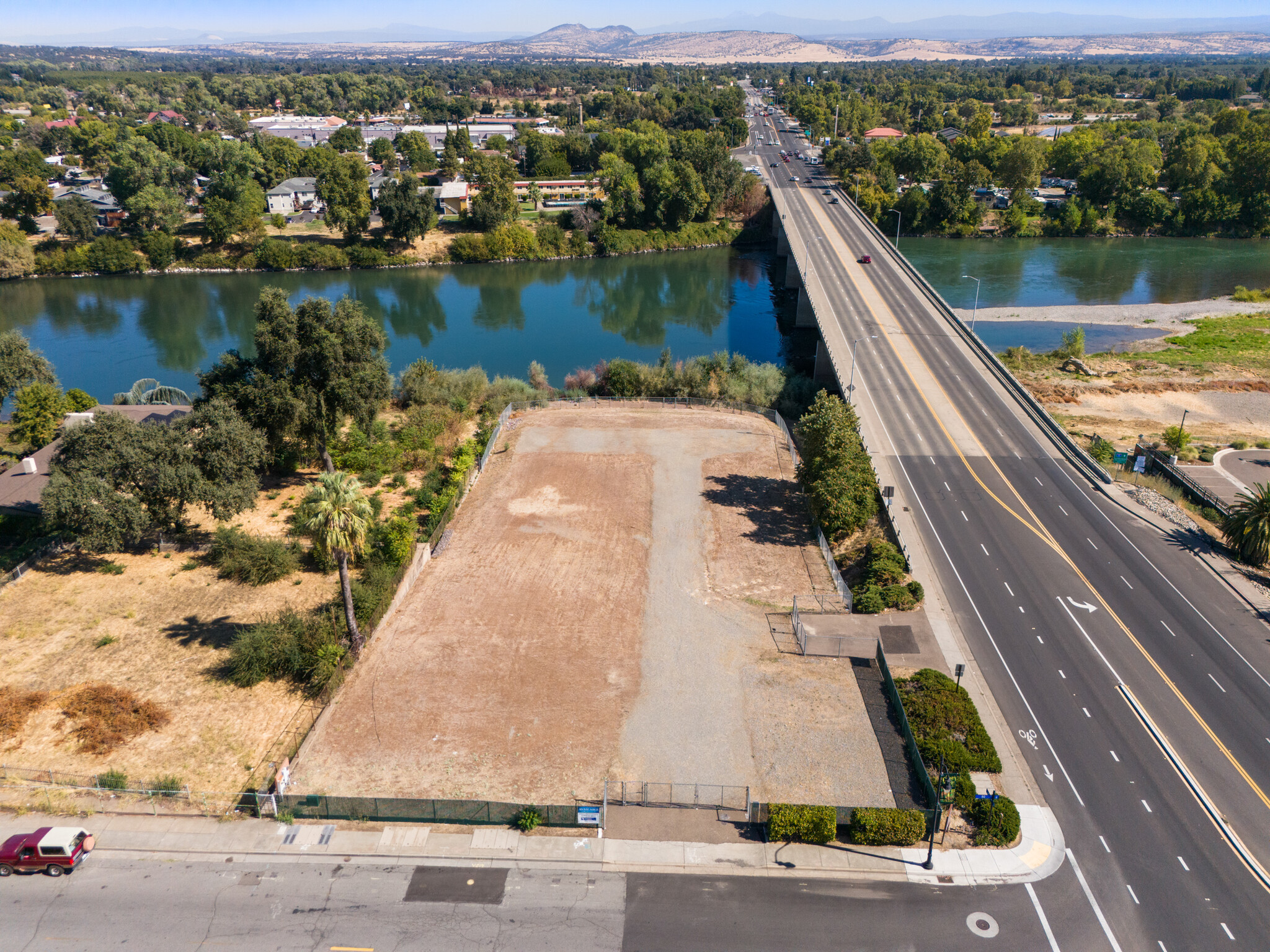 600 Rio St, Red Bluff, CA à vendre Photo du bâtiment- Image 1 de 17