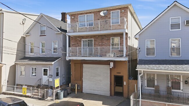 Plus de détails pour 459 Fulton St, Elizabeth, NJ - Multi-résidentiel à vendre