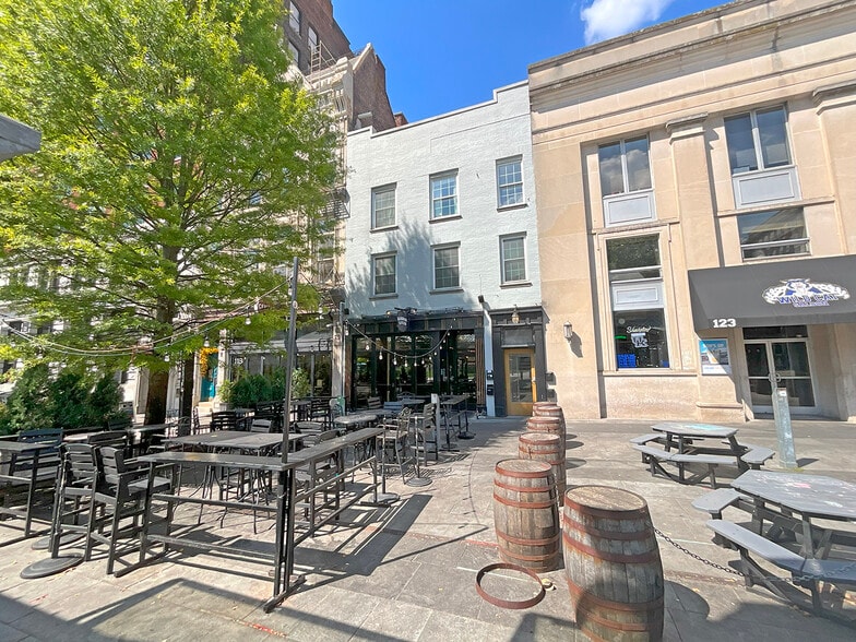 117 Cheapside, Lexington, KY for lease - Building Photo - Image 3 of 11