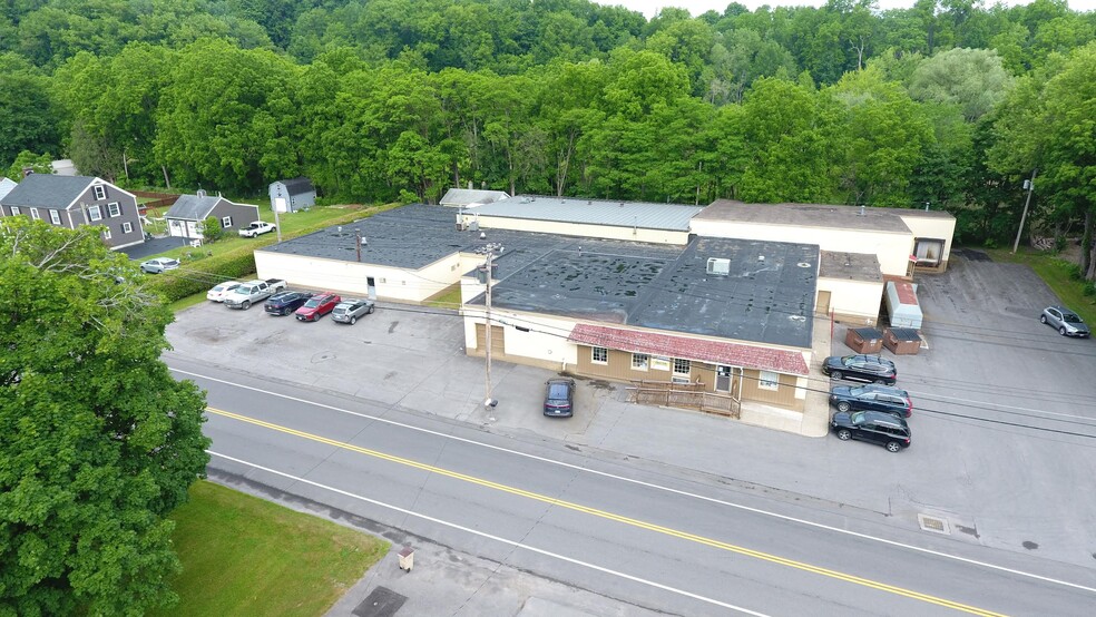 2745 State Route 51, Ilion, NY à vendre - Photo principale - Image 1 de 9