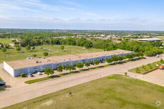 616-642 E Centre Park Blvd, DeSoto, TX - AERIAL  map view