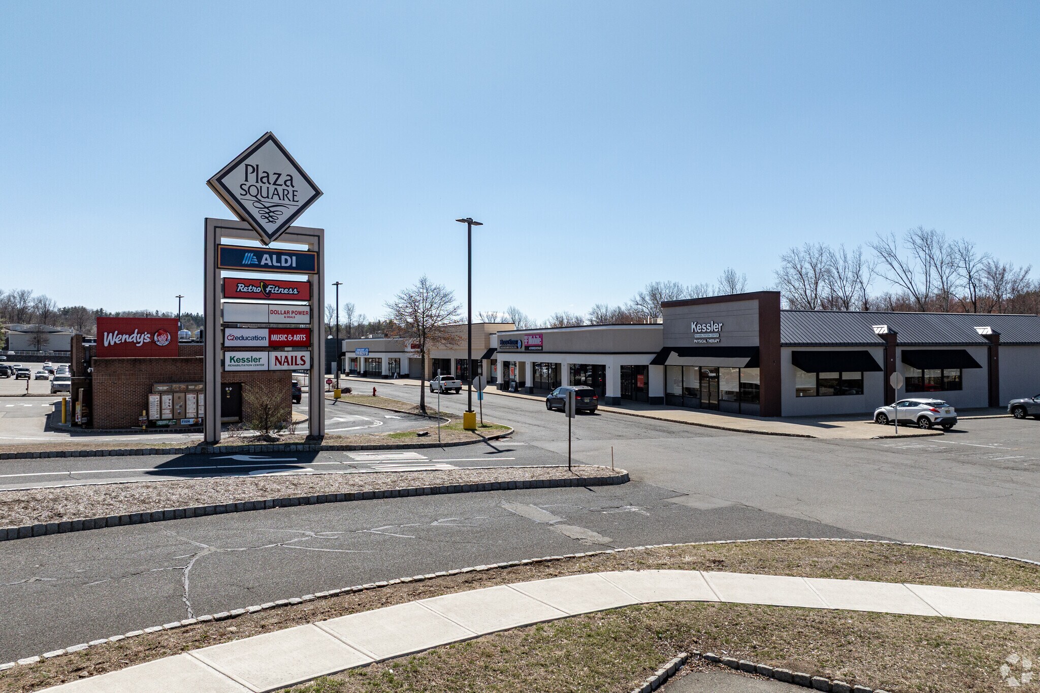 625-709 Hamburg Tpke, Wayne, NJ à louer Photo principale- Image 1 de 15