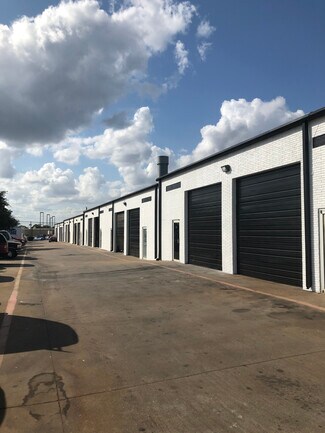 More details for 3700 Dilido Rd, Dallas, TX - Flex for Lease