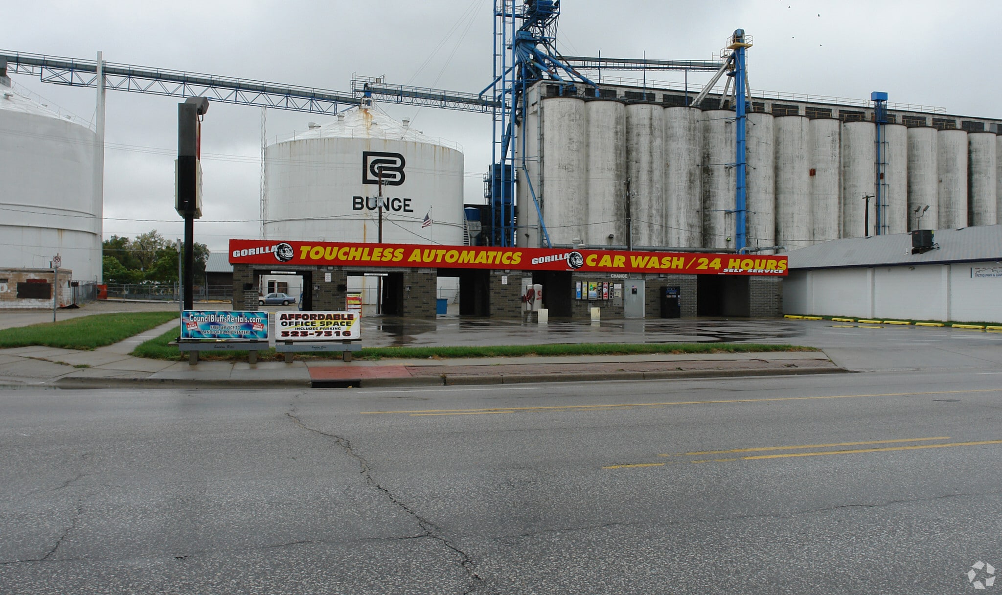 3003 W Broadway St, Council Bluffs, IA for sale Primary Photo- Image 1 of 7