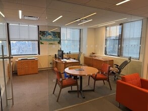 122 E 42nd St, New York, NY for lease Interior Photo- Image 1 of 6