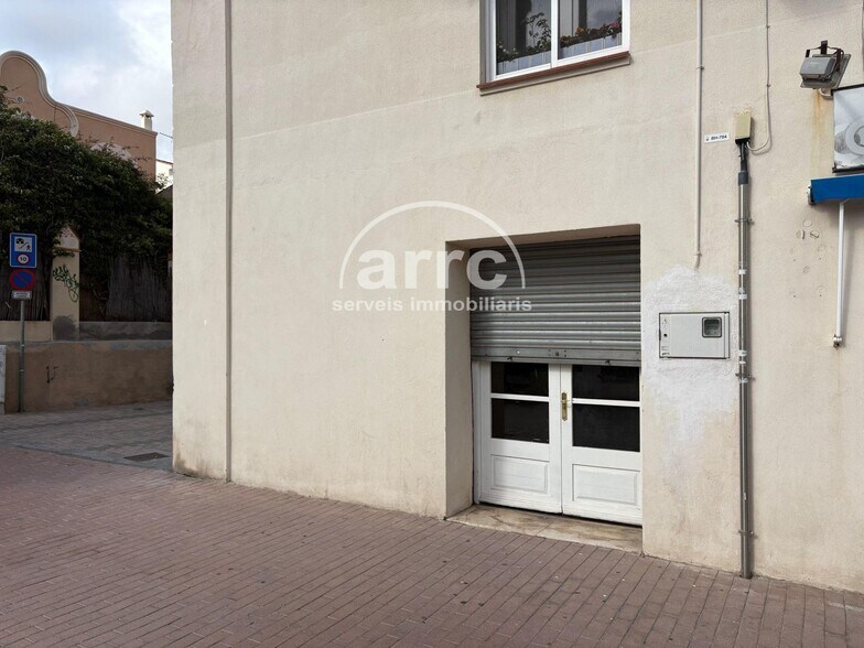 Immeuble residentiel dans Premià de Mar, Barcelona à vendre - Photo du bâtiment - Image 2 de 5