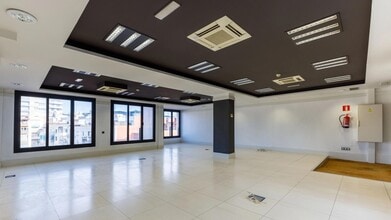 Avinguda de Madrid, 95, Barcelona, Barcelona for lease Interior Photo- Image 2 of 12