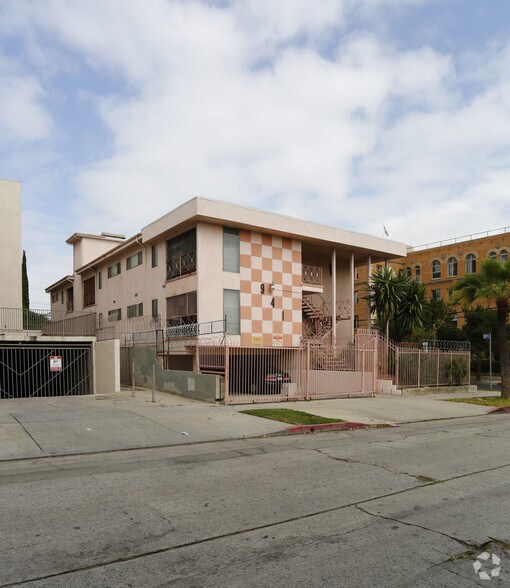 941 S Gramercy Pl, Los Angeles, CA à vendre - Photo du bâtiment - Image 3 de 4