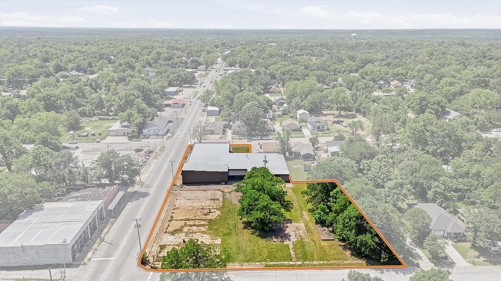 613 S Armstrong Ave, Denison, TX for sale Building Photo- Image 1 of 55