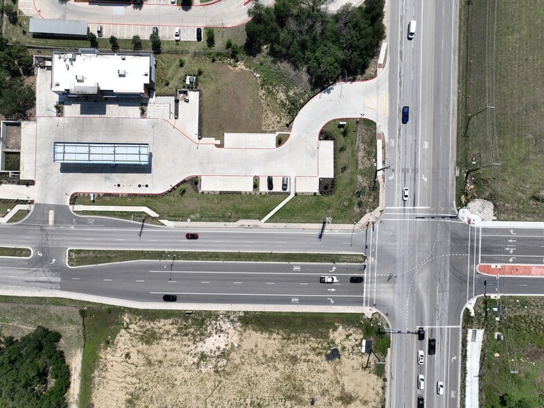 610 Westinghouse Rd, Georgetown, TX for lease - Building Photo - Image 2 of 3