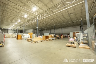 28900 Fountain Pky, Solon, OH for lease Interior Photo- Image 2 of 13