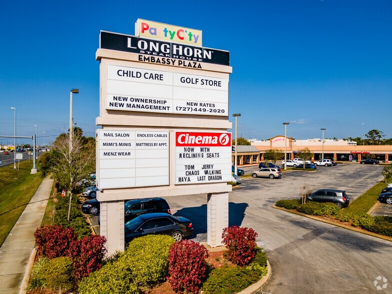 9426-9524 US Highway 19 N, Port Richey, FL à louer - Photo du bâtiment - Image 2 de 25