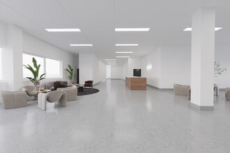 5843-5847 Ch De La Côte-Des-Neiges, Montréal, QC for lease Interior Photo- Image 2 of 4