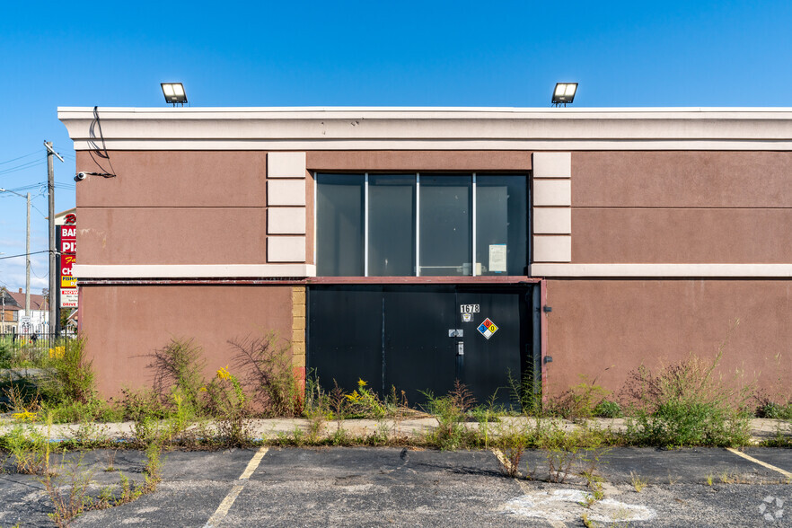 1680 E Grand Blvd, Detroit, MI for lease - Building Photo - Image 2 of 9