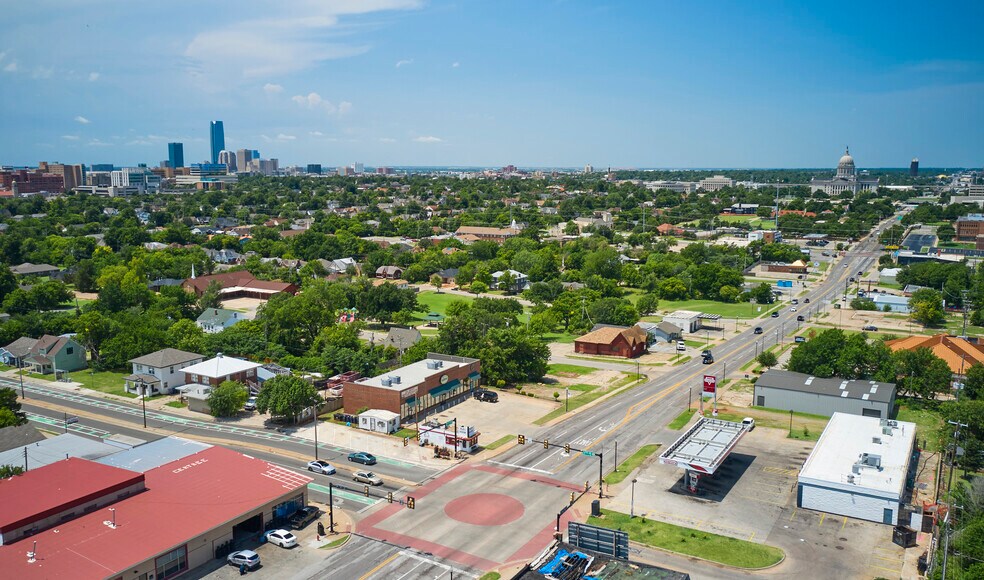 1230 NE 23rd St, Oklahoma City, OK à vendre - Photo du bâtiment - Image 3 de 11