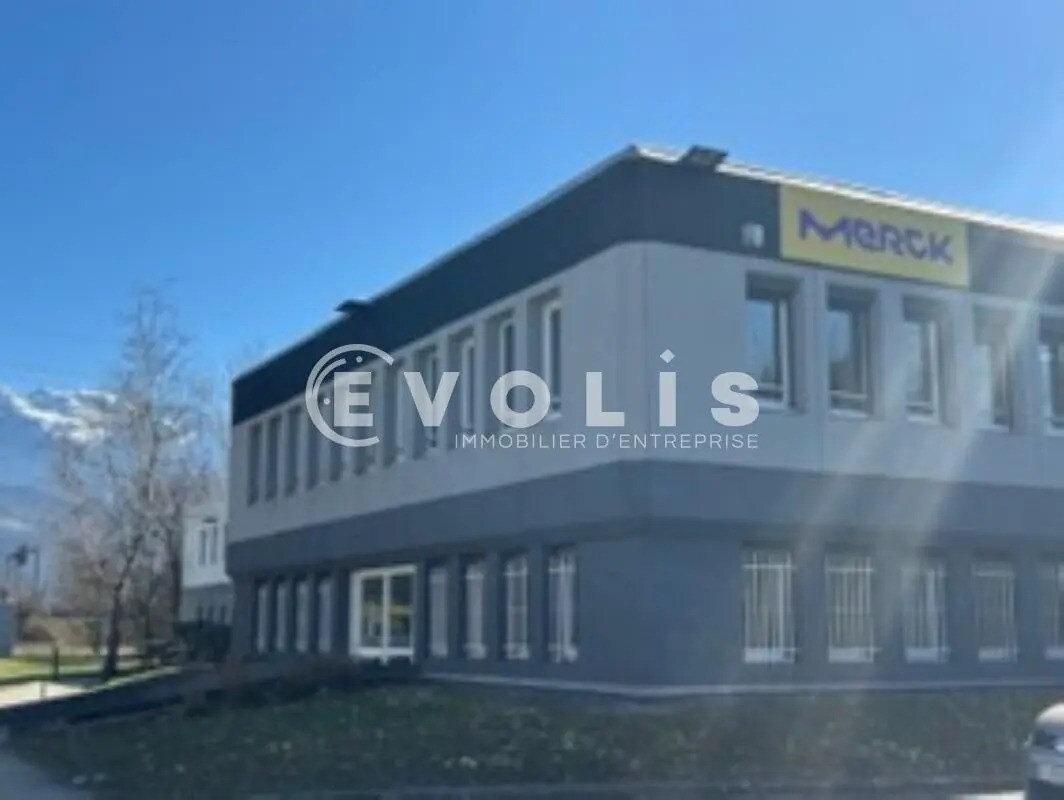 Office in Montbonnot-Saint-Martin for lease Primary Photo- Image 1 of 7