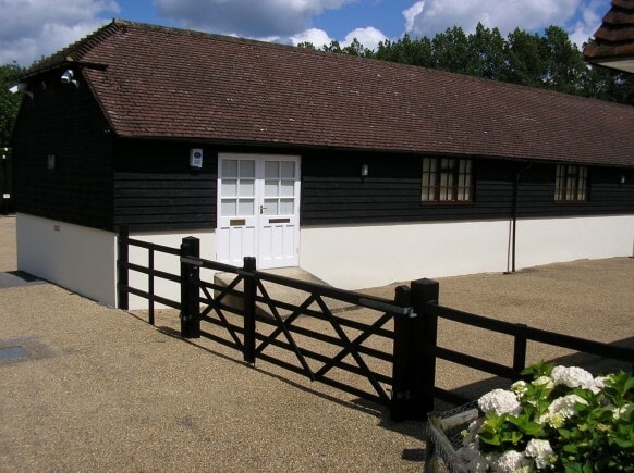 Sandhawes Hl, East Grinstead for lease - Primary Photo - Image 1 of 4