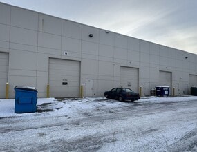 6701-6777 Fairmount Dr SE, Calgary, AB for lease Building Photo- Image 1 of 3