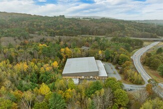 Plus de détails pour 326 Dartmouth College Hwy, Lebanon, NH - Industriel à vendre