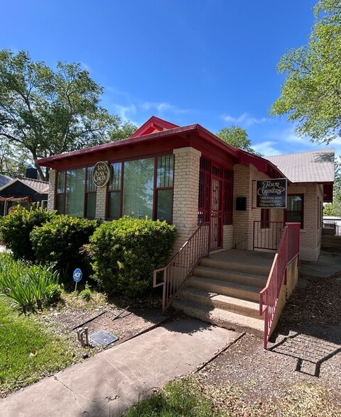1003 Luna Cir NW, Albuquerque, NM for sale - Building Photo - Image 2 of 12