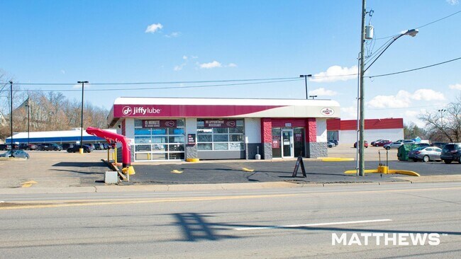 Plus de détails pour 3046 Maple Ave, Zanesville, OH - Commerce de détail à vendre