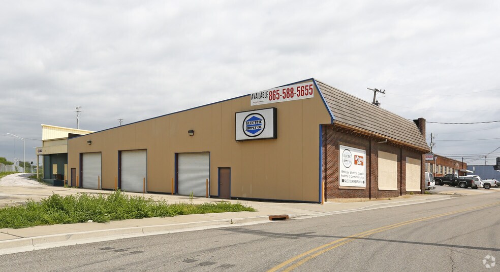 305 NE Randolph St, Knoxville, TN à vendre - Photo du bâtiment - Image 2 de 4