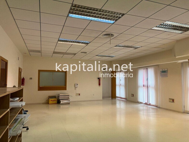 Office in Ontinyent, Valencia for lease - Building Photo - Image 2 of 6