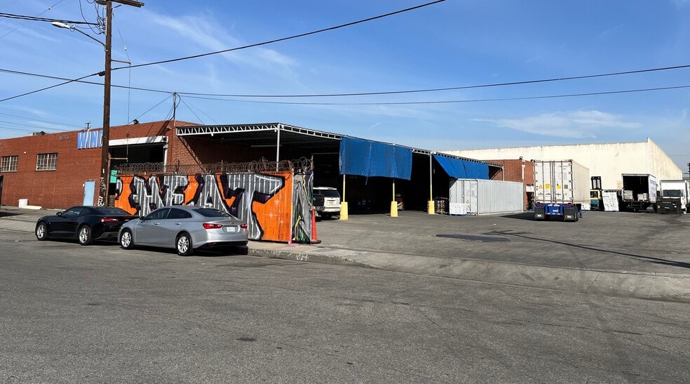 1825 E 22nd St, Los Angeles, CA for sale - Primary Photo - Image 1 of 11