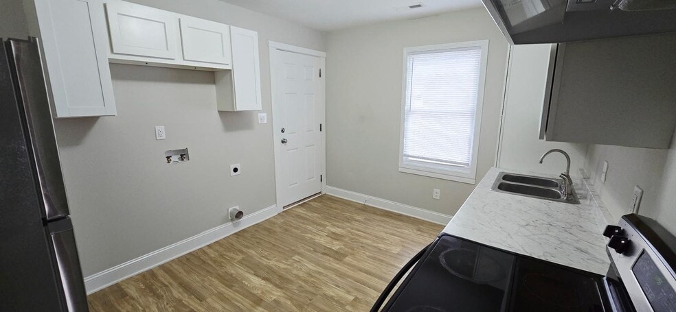 Greenville Duplex Portfolio | 8 Units portfolio of 1 properties for sale on LoopNet.ca - Building Photo - Image 3 of 7