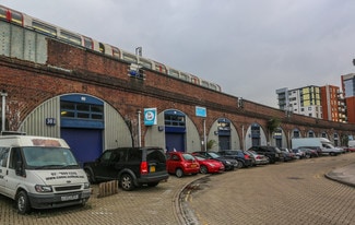 Plus de détails pour Rosemont Rd, Wembley - Local d'activités à louer