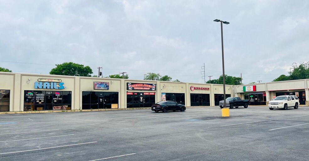 710 W Rancier Ave, Killeen, TX for lease - Building Photo - Image 3 of 5