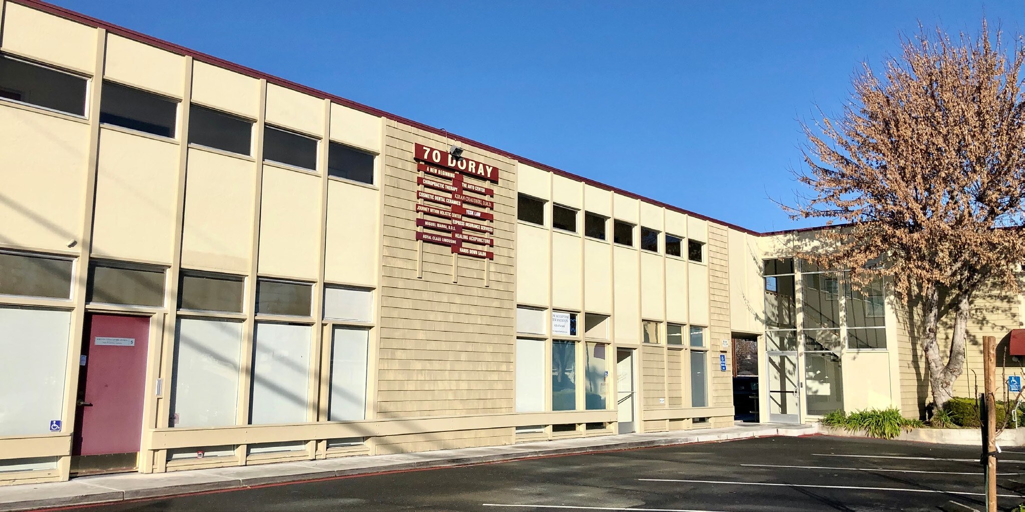 70 Doray Dr, Pleasant Hill, CA à louer Photo du bâtiment- Image 1 de 3