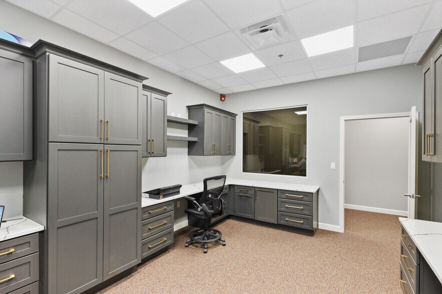 200 Hart St, Niceville, FL à vendre - Photo intérieure - Image 3 de 12