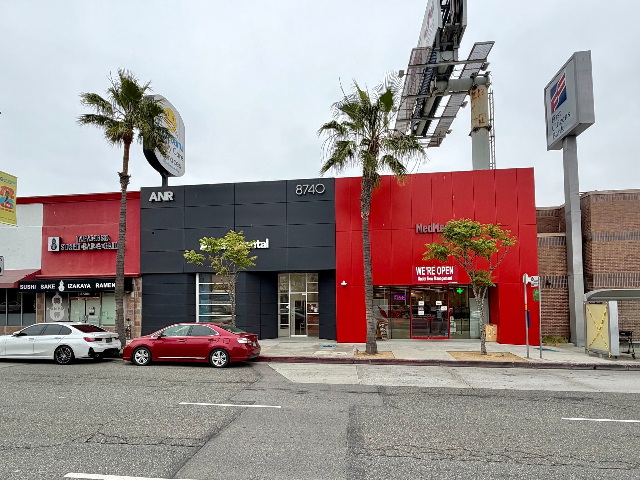 8740 S Sepulveda Blvd, Los Angeles, CA à louer Photo du bâtiment- Image 1 de 5